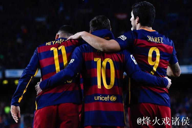 法兰克福主帅：上次客场对阵巴萨是一段非凡的记忆